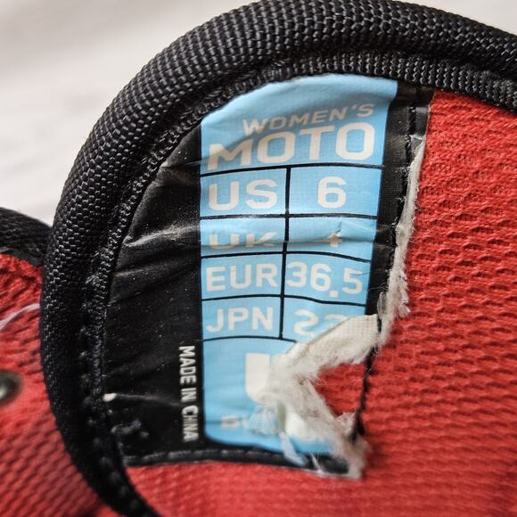 Burton Moto Snowboard Womens Boots Black Red Lace Up Size 6 - Picture 9 of 9